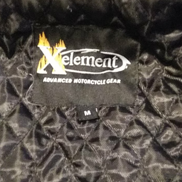 100% Leather Motorcycle Jacket - Picture 8 of 12